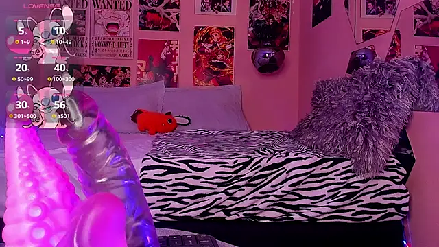 Luna-Chann online show from 28, 2, 2025