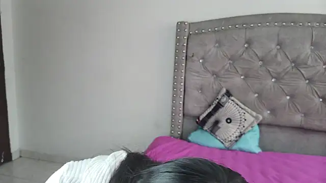 Nesuko kamado  online show from 17, 9, 2025