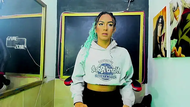 Isabella stanford2 online show from 19, 11, 2025