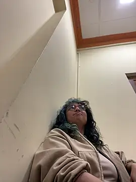 Sweet Chaos online show from 30, 1, 2025