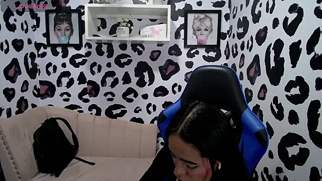 stephania t online show from 6, 2, 2025