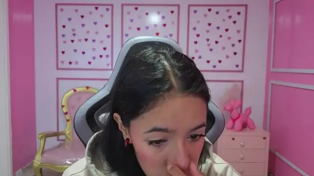 stephania t online show from 10, 9, 2025