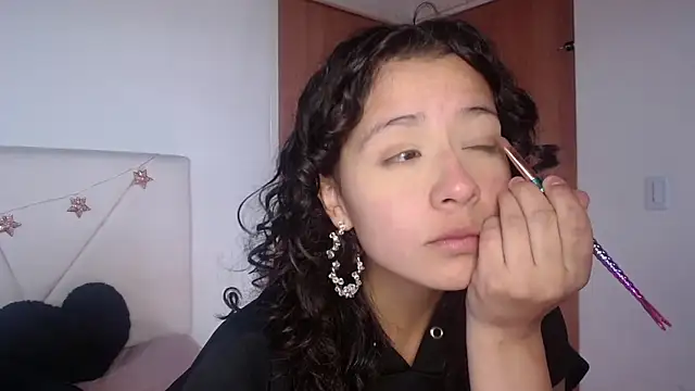 julz 03 online show from 7, 11, 2025