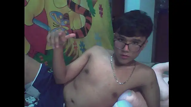 Snapshot of Baby_Cream chatting on 4, 12, 2024 Baby Cream online show from 4, 12, 2024