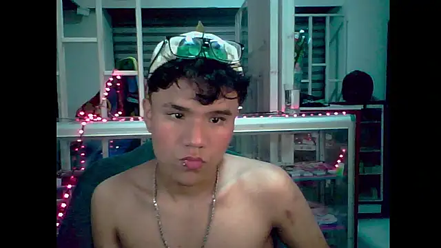 Snapshot of Baby_Cream chatting on 9, 12, 2024 Baby Cream online show from 9, 12, 2024