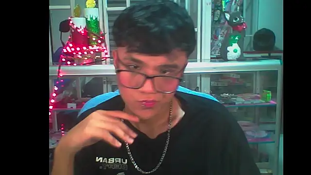 Snapshot of Baby_Cream chatting on 11, 12, 2024 Baby Cream online show from 11, 12, 2024