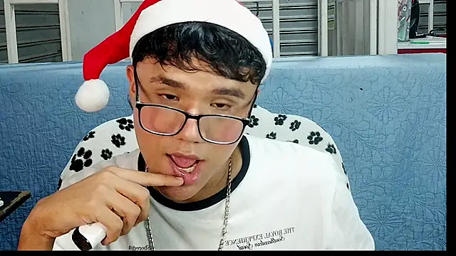 Snapshot of Baby_Cream chatting on 16, 12, 2024 Baby Cream online show from 16, 12, 2024