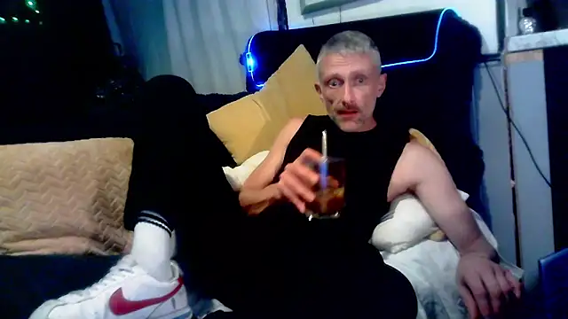 unclestefansdick online show from 28, 9, 2025