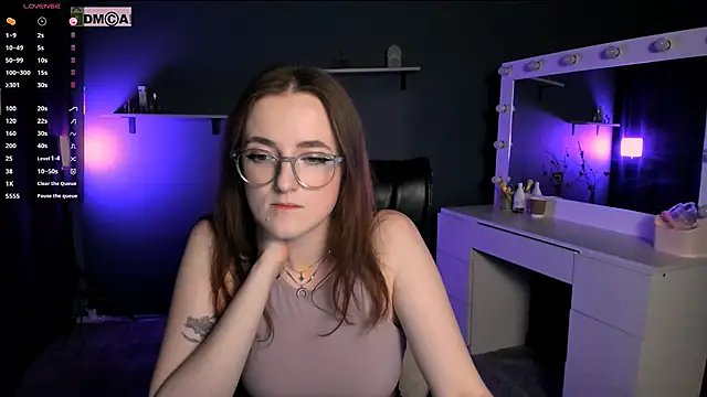 Snapshot of luna_berryy chatting on 12, 3, 2025 luna berryy online show from 12, 3, 2025