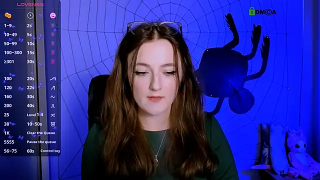 Snapshot of luna_berryy chatting on 29, 10, 2025 luna berryy online show from 29, 10, 2025