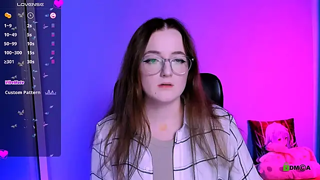 Snapshot of luna_berryy chatting on 25, 11, 2025 luna berryy online show from 25, 11, 2025