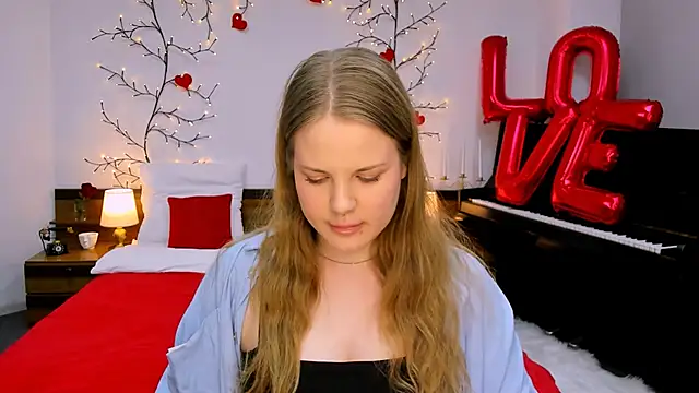 holy kitty online show from 22, 2, 2025