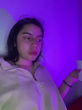 Snapshot of Cassie-millers chatting on 14, 12, 2024 Cassie-millers online show from 14, 12, 2024