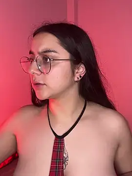 Snapshot of Cassie-millers chatting on 12, 2, 2025 Cassie-millers online show from 12, 2, 2025