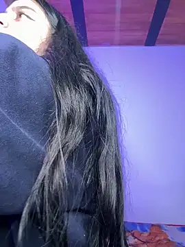 Snapshot of Cassie-millers chatting on 12, 3, 2025 Cassie-millers online show from 12, 3, 2025