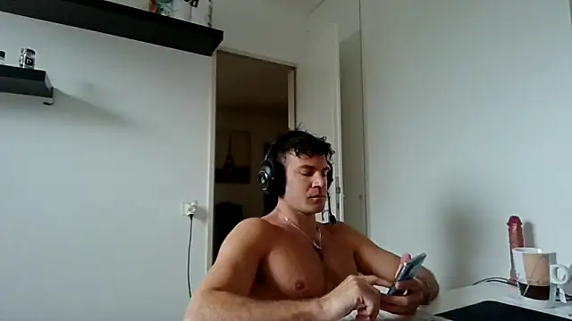 alpha-hunk online show from 27, 3, 2026