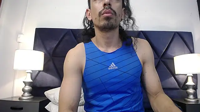 Snapshot of Sr_Magnus_ chatting on 11, 2, 2025 Sr Magnus online show from 11, 2, 2025