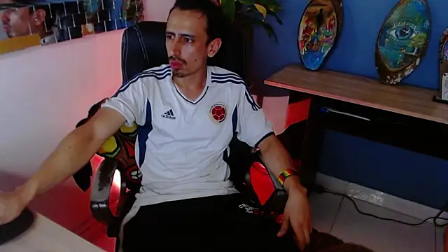 Snapshot of Sr_Magnus_ chatting on 15, 3, 2025 Sr Magnus online show from 15, 3, 2025