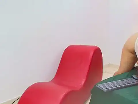 RominaKleiin online show from 29, 1, 2025