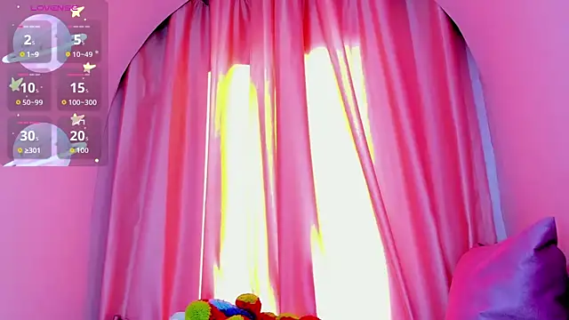 Snapshot of MadyJackson chatting on 26, 9, 2025 MadyJackson online show from 26, 9, 2025