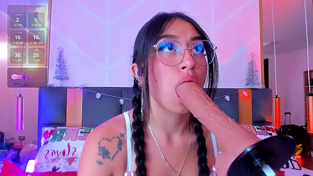 MadyJackson online show from 1, 12, 2025