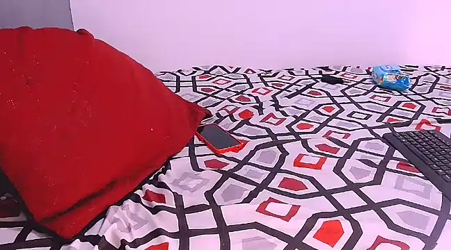 Snapshot of bubble_red chatting on 6, 2, 2025 bubble red online show from 6, 2, 2025