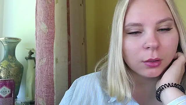 Thalia  Star online show from 16, 9, 2025