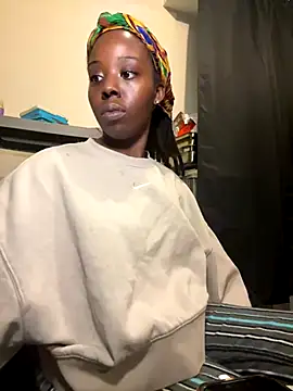 choclatepeaach online show from 11, 11, 2025