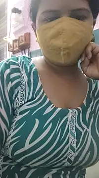 Snapshot of Dr_Chhaya chatting on 2, 3, 2025 Dr Chhaya online show from 2, 3, 2025