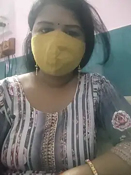 Snapshot of Dr_Chhaya chatting on 11, 3, 2025 Dr Chhaya online show from 11, 3, 2025