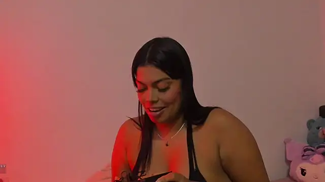 Snapshot of jennifer_oliveira chatting on 9, 11, 2025 jennifer oliveira online show from 9, 11, 2025