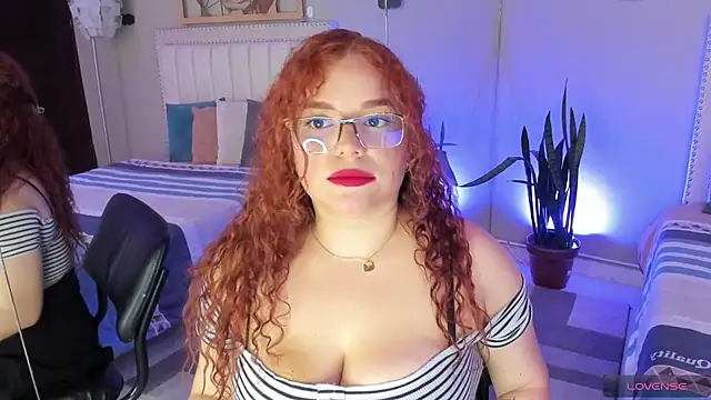 ebbafernandez  online show from 6, 3, 2025