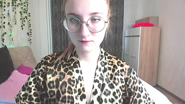 Snapshot of Miss_Elsa_ chatting on 28, 1, 2025 Miss Elsa online show from 28, 1, 2025