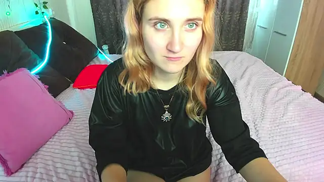 Snapshot of Miss_Elsa_ chatting on 20, 2, 2025 Miss Elsa online show from 20, 2, 2025