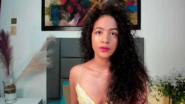 AntonellaHall  online show from 20, 10, 2025