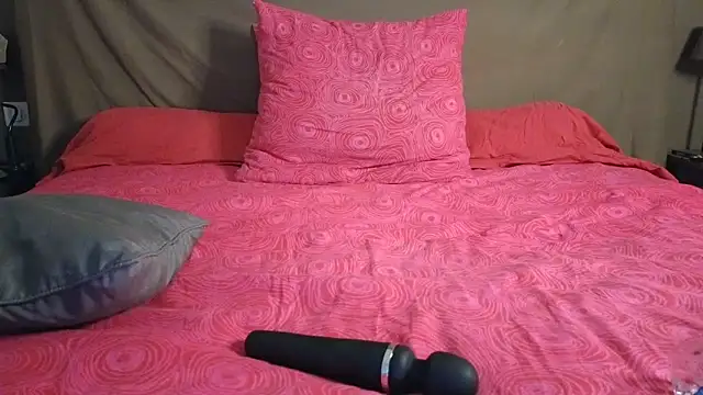 Snapshot of Estrellas_30 chatting on 27, 9, 2025 Estrellas 30 online show from 27, 9, 2025