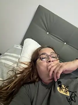 AntonellaAlondra4 online show from 13, 2, 2026