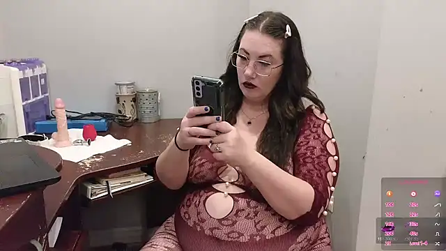 ThickGirlsDoItBetter online show from 31, 1, 2026