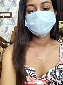 Snapshot of its_sophiaa chatting on 24, 2, 2025 its sophiaa online show from 24, 2, 2025