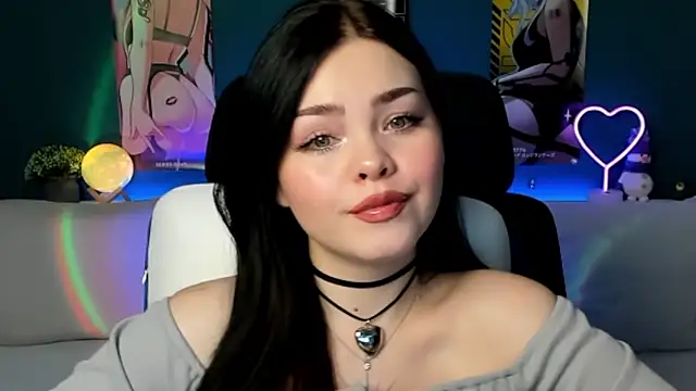 Snapshot of AkiraKatsu chatting on 19, 12, 2024 AkiraKatsu online show from 19, 12, 2024