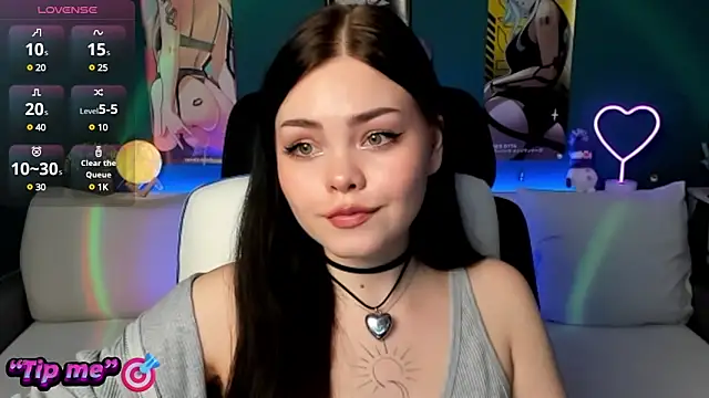 Snapshot of AkiraKatsu chatting on 5, 1, 2025 AkiraKatsu online show from 5, 1, 2025