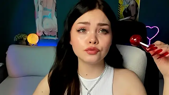 Snapshot of AkiraKatsu chatting on 13, 1, 2025 AkiraKatsu online show from 13, 1, 2025