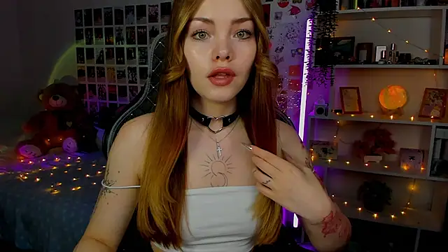 Snapshot of AkiraKatsu chatting on 21, 9, 2025 AkiraKatsu online show from 21, 9, 2025