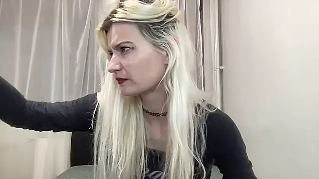 Onika Love online show from 1, 6, 2026