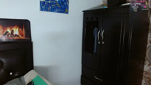 Snapshot of hots_boygg chatting on 9, 9, 2025 hots boygg online show from 9, 9, 2025