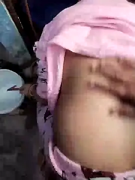 Snapshot of bobbyronak chatting on 25, 12, 2024 bobbyronak online show from 25, 12, 2024