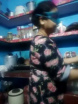 Snapshot of bobbyronak chatting on 11, 1, 2025 bobbyronak online show from 11, 1, 2025