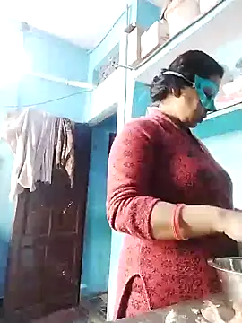 Snapshot of bobbyronak chatting on 24, 1, 2025 bobbyronak online show from 24, 1, 2025