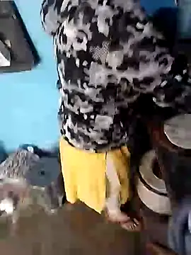 Snapshot of bobbyronak chatting on 29, 1, 2025 bobbyronak online show from 29, 1, 2025