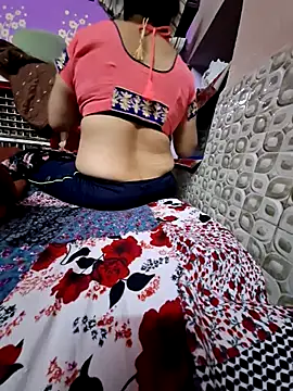 Snapshot of bobbyronak chatting on 5, 3, 2025 bobbyronak online show from 5, 3, 2025